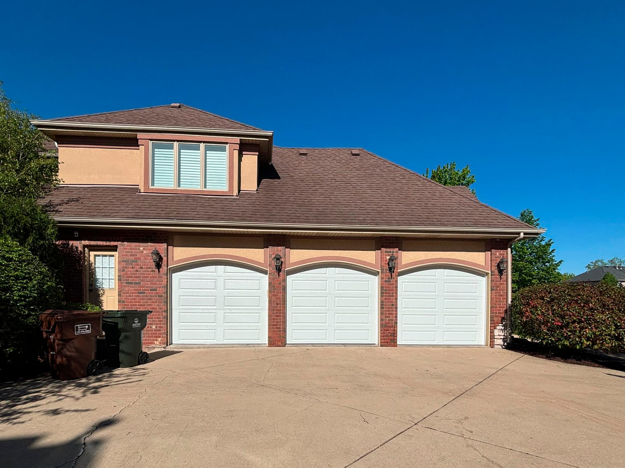Garage door repair in Cicero, IL